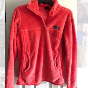 Patagonia pullover!